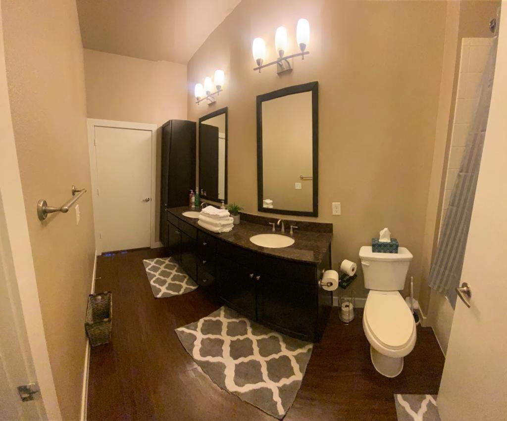 Luxury 1Br Condo Wbalcony - Galleriariver Oak Houston Zewnętrze zdjęcie