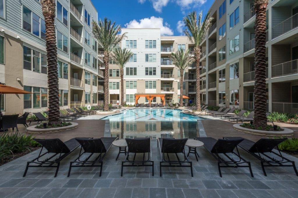 Luxury 1Br Condo Wbalcony - Galleriariver Oak Houston Zewnętrze zdjęcie